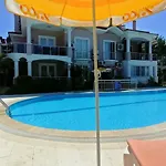 Baba View Apartament *
